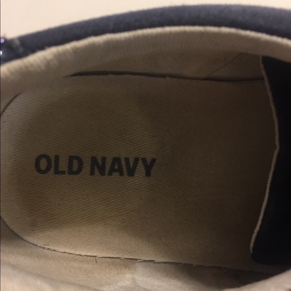 Old Navy Girls Sneakers - Picture 5 of 7